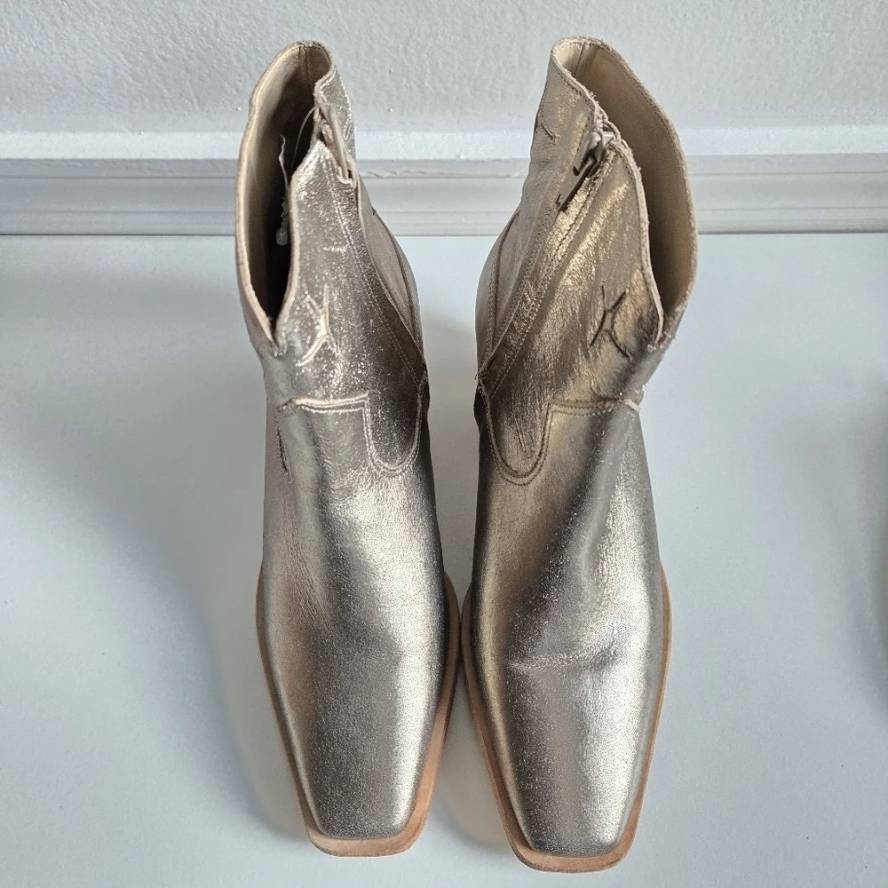 New Johnny Was Stargazer Leather Gold Metallic Ankle Western Booties 7.5 US NWT